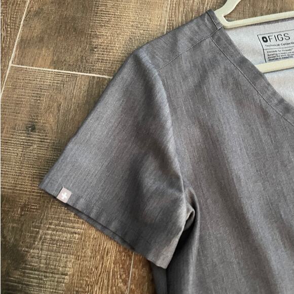 Figs Technical Collection Women's Scrub Set PANTS SMALL S/T & TOP MEDIUM - Picture 3 of 12